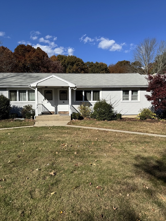 3 bed, 1 bath apartment for rent at 66 Green Unit 66, Foxboro — photo 5 of 23