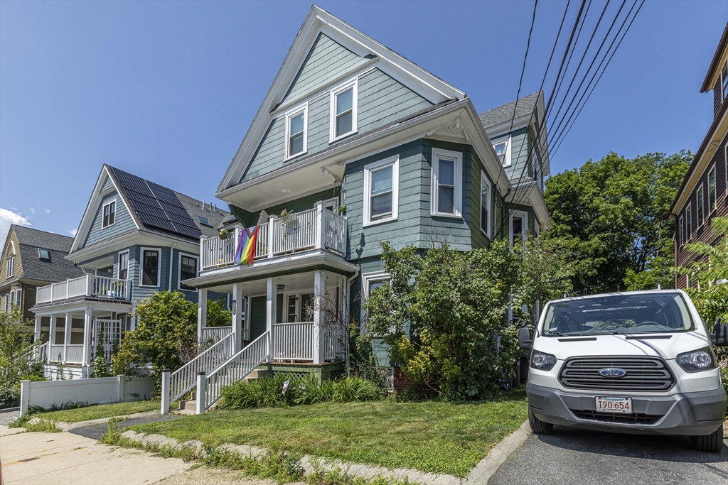 2 bed, 1 bath apartment for rent at 66 Hall Ave Unit 3, Somerville — photo 2 of 27