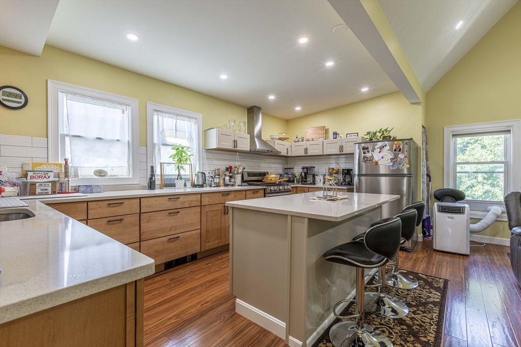 2 bed, 1 bath apartment for rent at 66 Hall Ave Unit 3, Somerville — photo 9 of 27