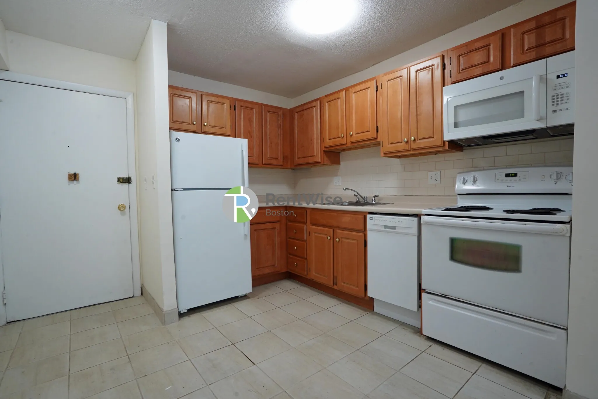 2 bed, 1 bath apartment for rent at 66 Homer Ave Unit 110, West Cambridge — photo 6 of 17
