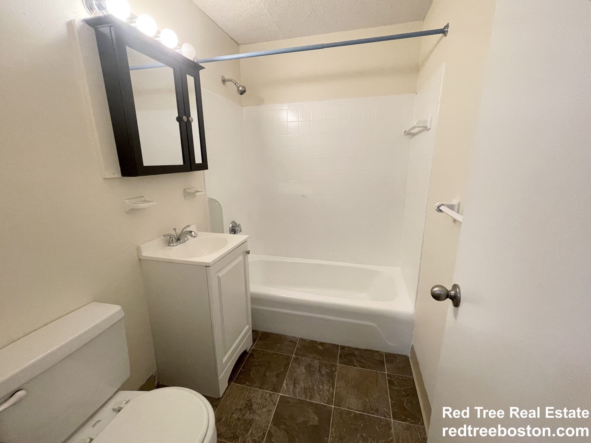 Studio bed, 1 bath apartment for rent at 66 Homer Ave Unit 206, West Cambridge — photo 4 of 7