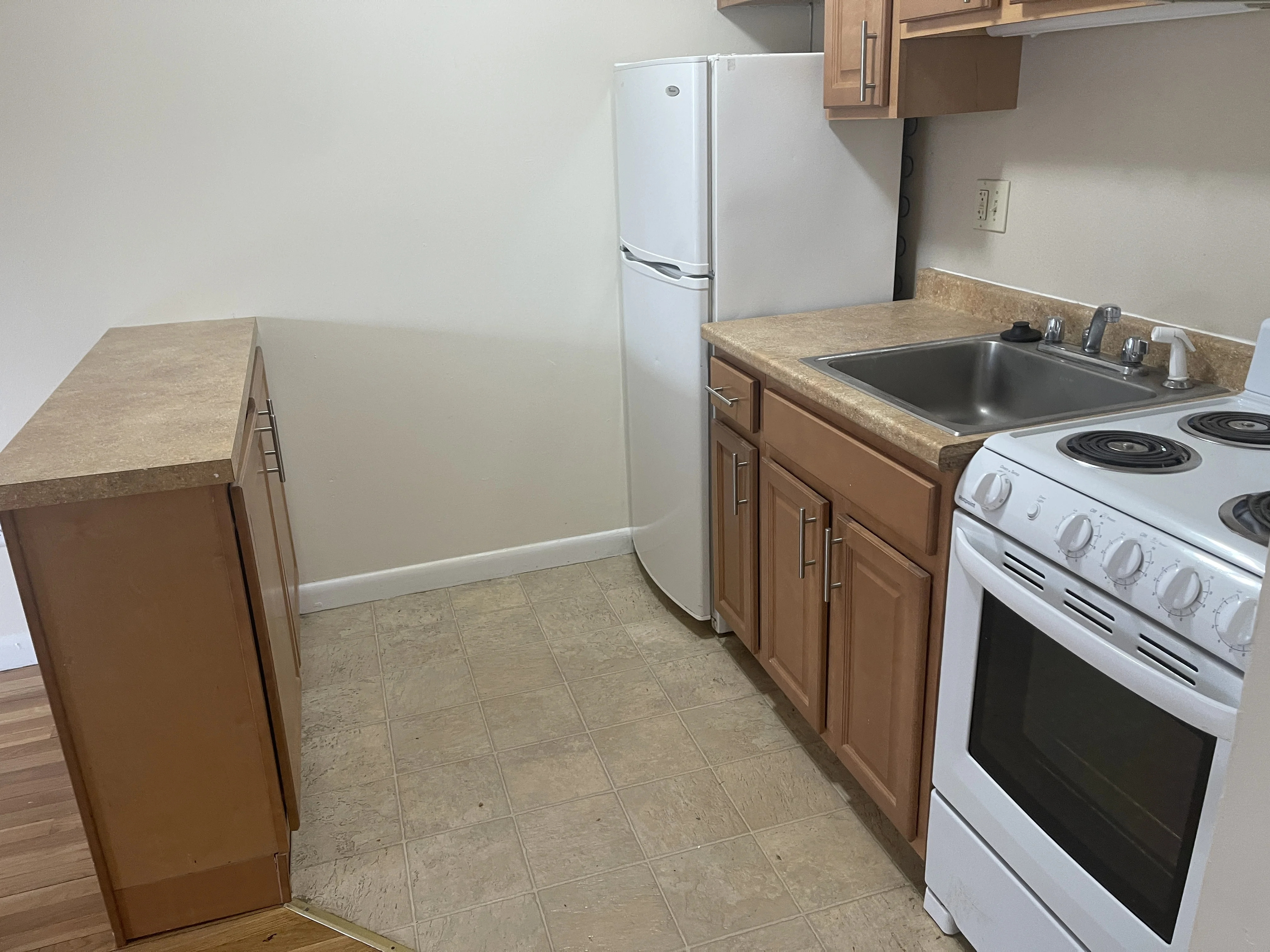 1 bed, 1 bath apartment for rent at 66 Homer Ave Unit 508, West Cambridge — photo 5 of 7