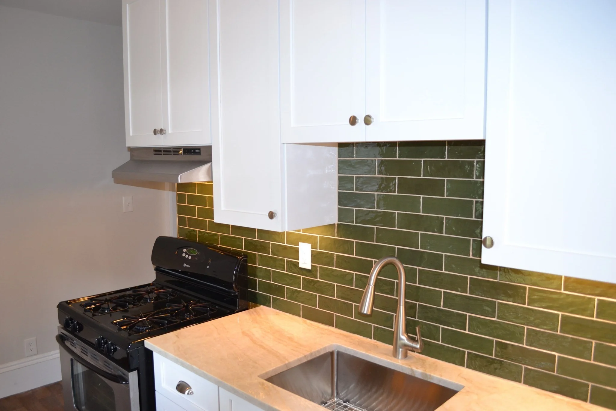 1 bed, 1 bath apartment for rent at 66 Hoyle St Unit 4, Norwood — photo 13 of 15