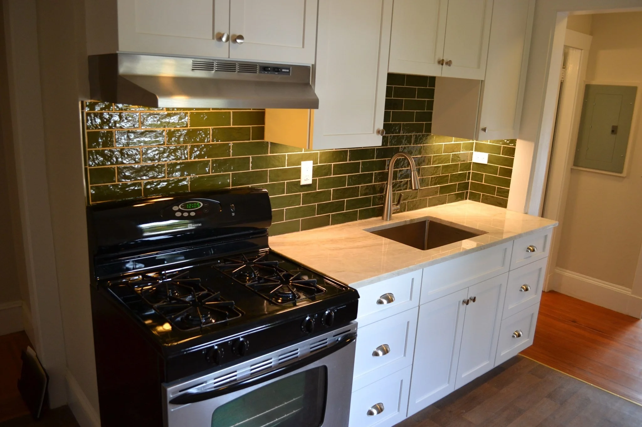 1 bed, 1 bath apartment for rent at 66 Hoyle St Unit 4, Norwood — photo 12 of 15