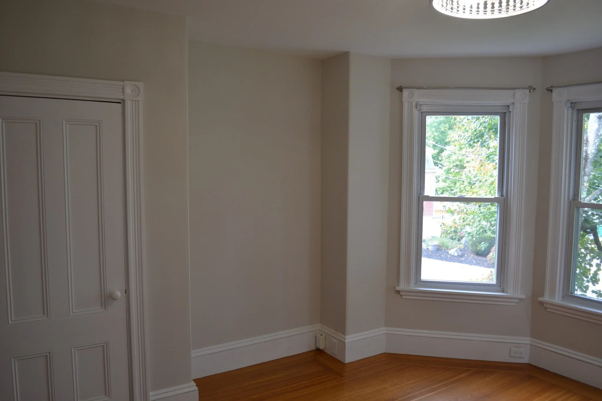 1 bed, 1 bath apartment for rent at 66 Hoyle St Unit 4, Norwood — photo 5 of 15