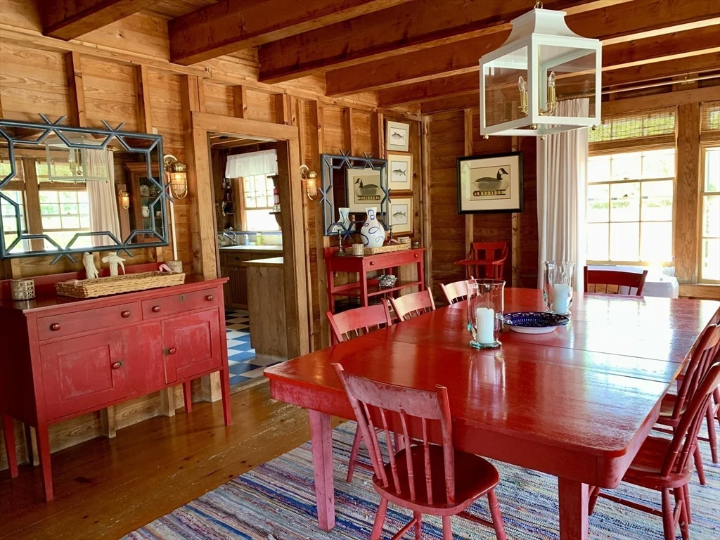 6 bed, 3 bath apartment for rent at 66 Hulbert Avenue North House, Nantucket — photo 5 of 22