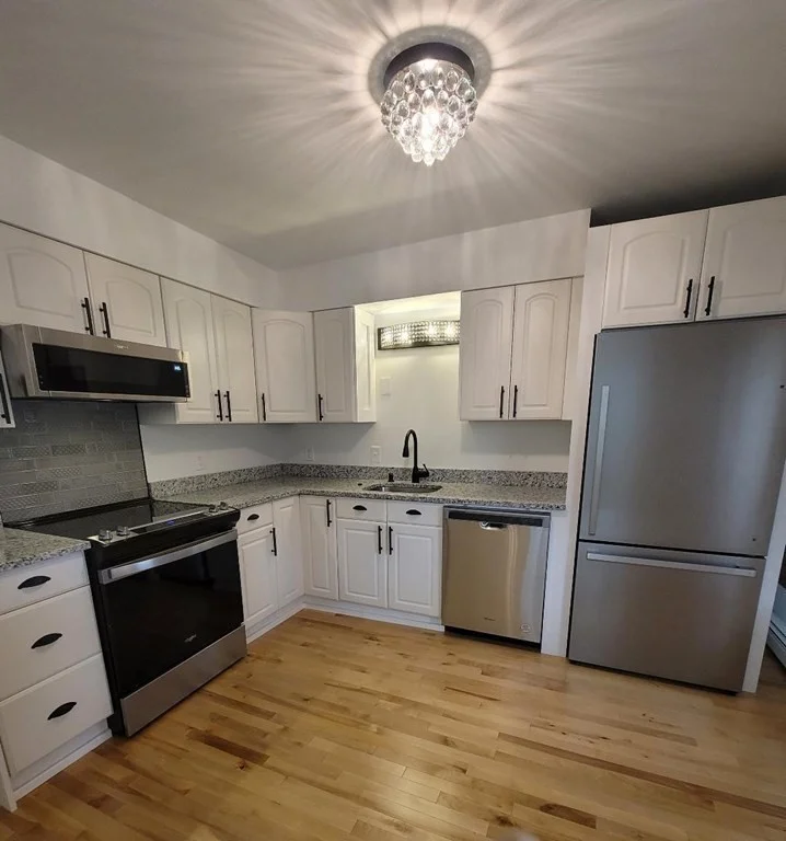 2 bed, 1 bath apartment for rent at 66 James St Unit B, Barre — photo 3 of 26