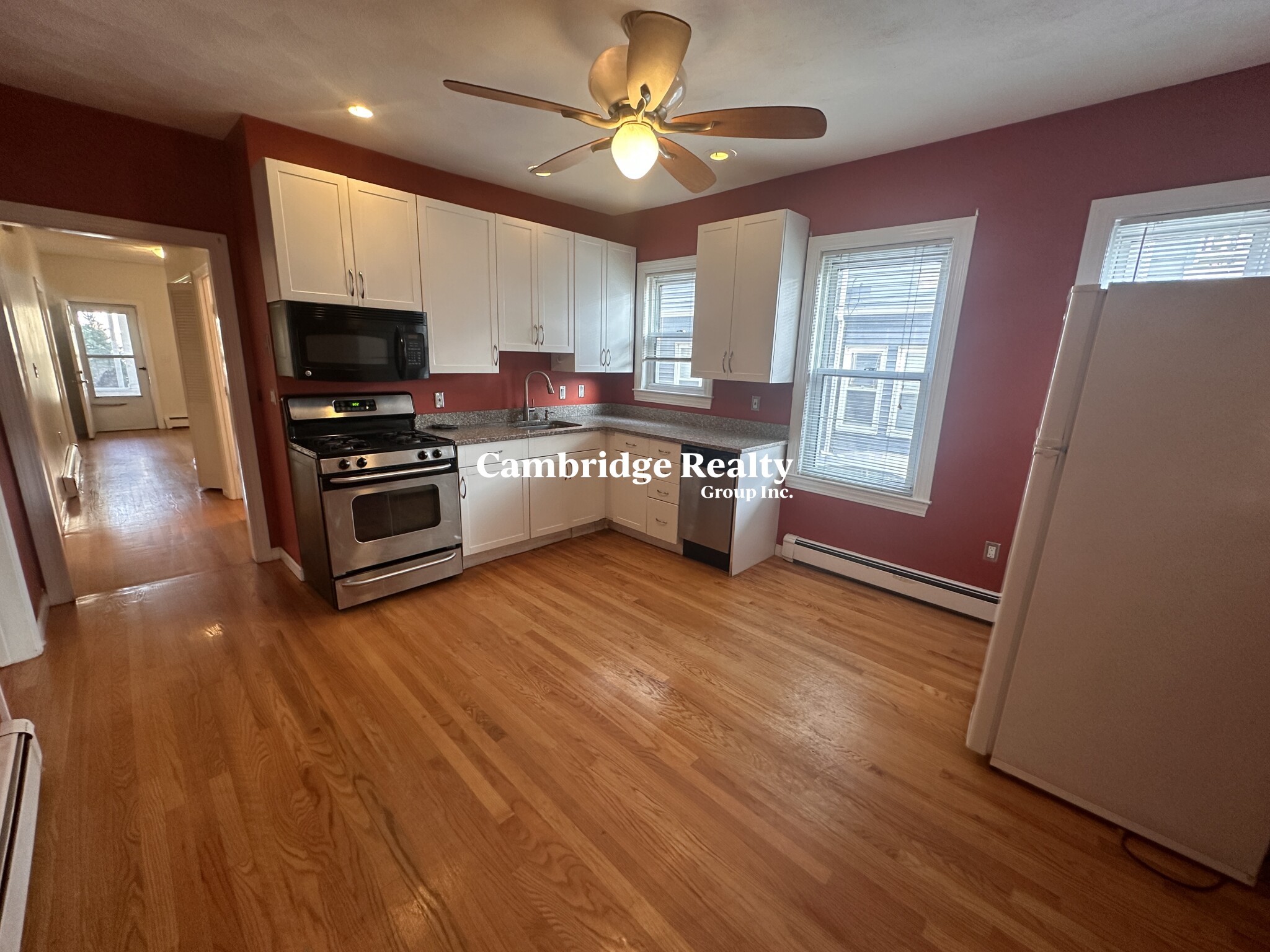 3 bed, 1 bath apartment for rent at 66 Kenmere Rd Unit 2T, Medford