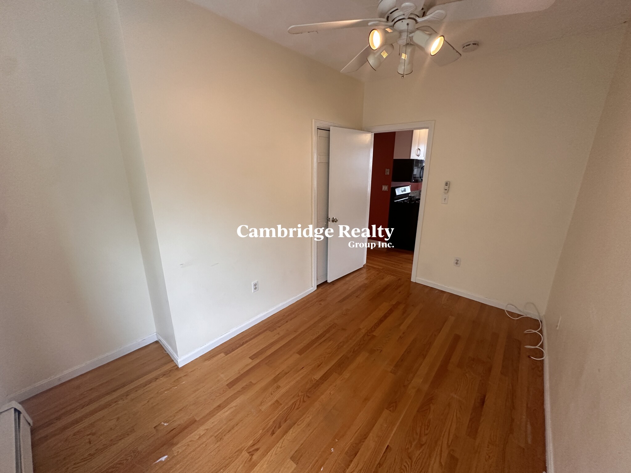 3 bed, 1 bath apartment for rent at 66 Kenmere Rd Unit 2T, Medford — photo 9 of 19