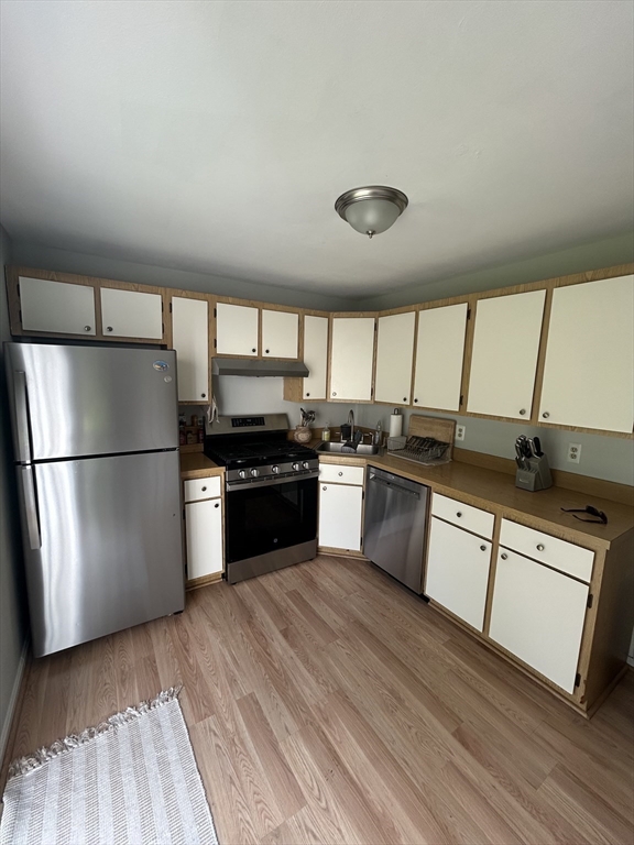 2 bed, 1 bath apartment for rent at 66 Kennedy Dr Unit 66, Chelmsford — photo 2 of 15