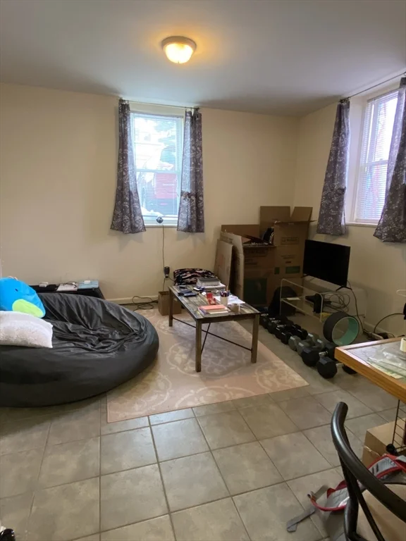 1 bed, 1 bath apartment for rent at 66 Lake Ave Unit 1-14, Melrose — photo 7 of 10