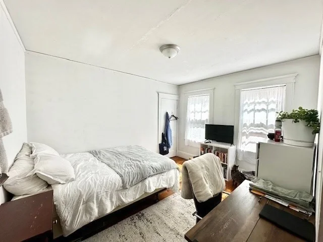 2 bed, 1 bath apartment for rent at 66 Lake St Unit 66, Arlington — photo 10 of 13