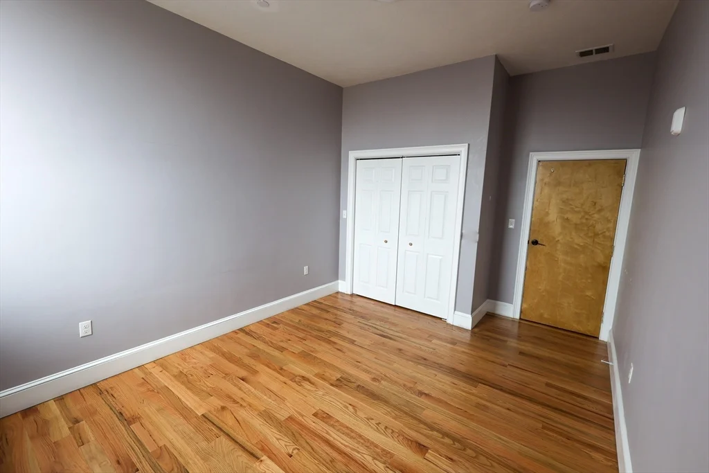 2 bed, 1 bath apartment for rent at 66 Main St Unit 2D, Taunton — photo 5 of 8