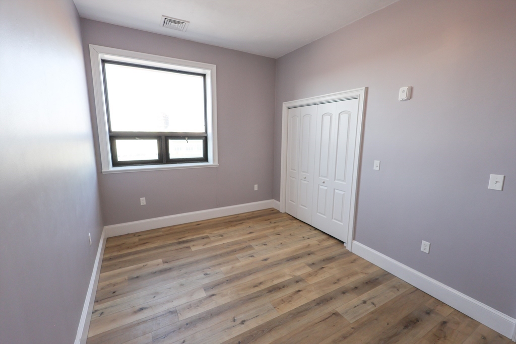 1 bed, 1 bath apartment for rent at 66 Main St Unit 3B, Taunton — photo 10 of 17