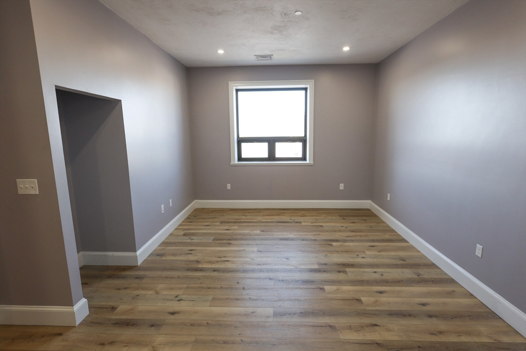 1 bed, 1 bath apartment for rent at 66 Main St Unit 3B, Taunton — photo 7 of 17