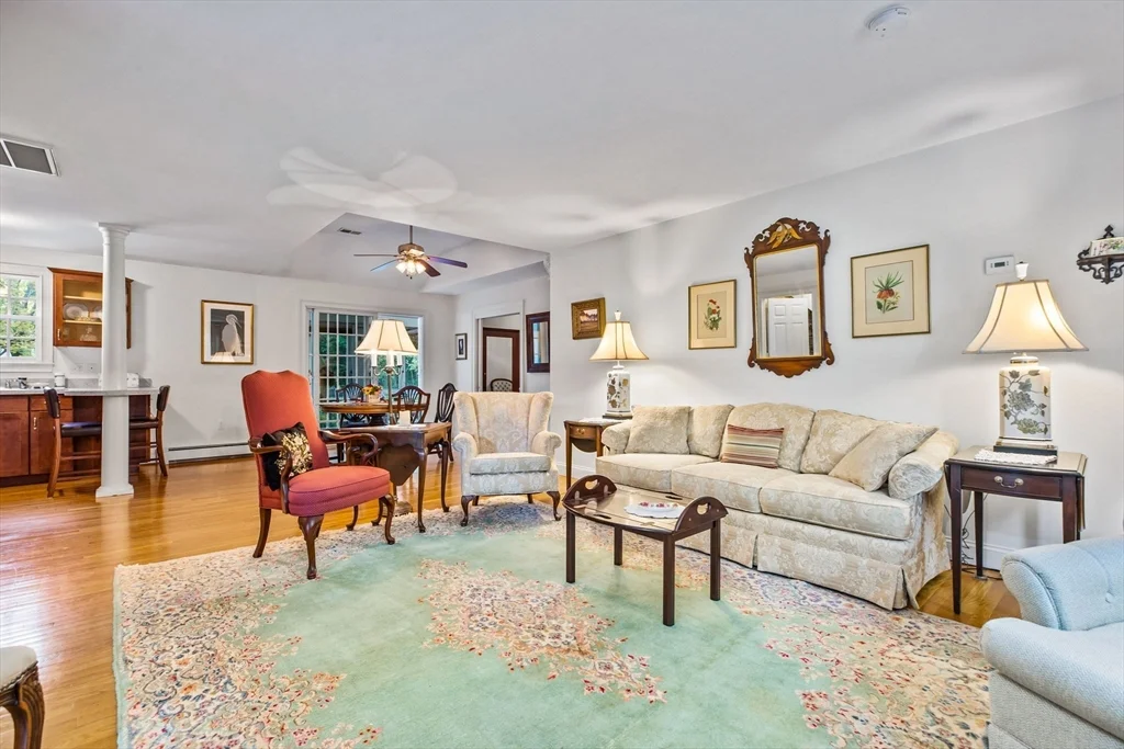3 bed, 2 bath apartment for rent at 66 Mann Lot Rd Unit R, Scituate — photo 3 of 23