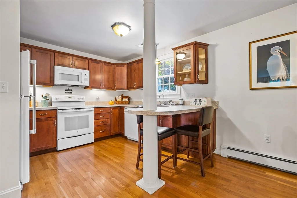 3 bed, 2 bath apartment for rent at 66 Mann Lot Rd Unit R, Scituate — photo 6 of 23