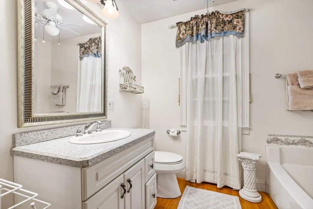 3 bed, 2 bath apartment for rent at 66 Mann Lot Rd Unit R, Scituate — photo 11 of 23