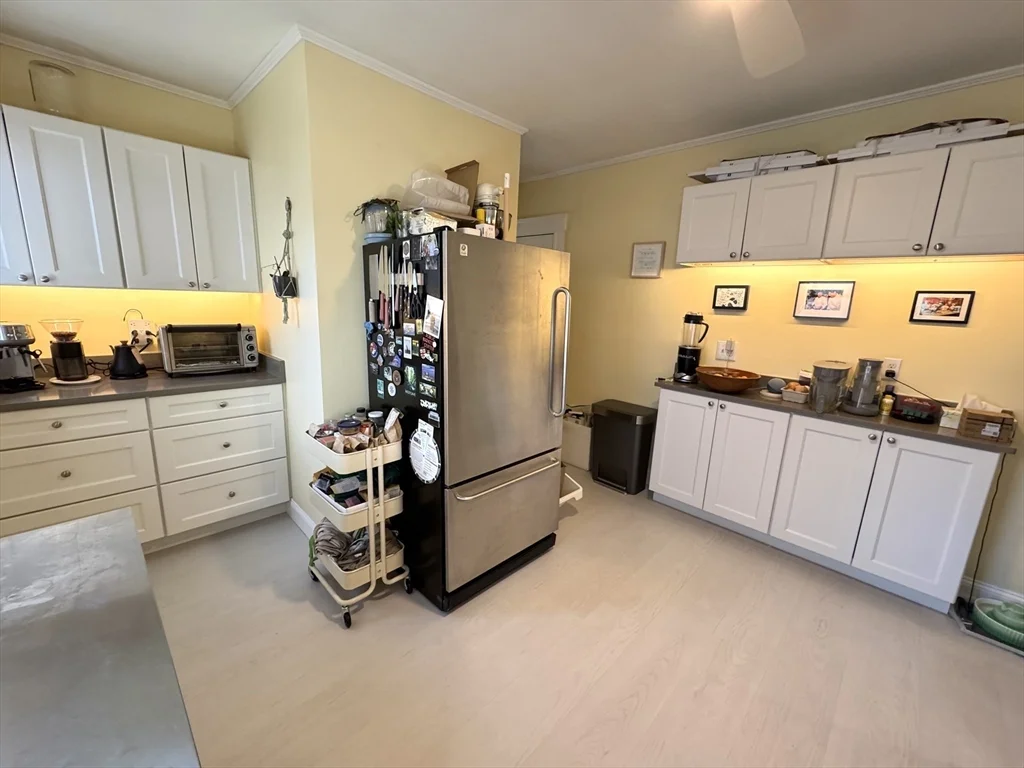 2 bed, 1 bath apartment for rent at 66 Marshall St Unit 1, Medford — photo 6 of 19
