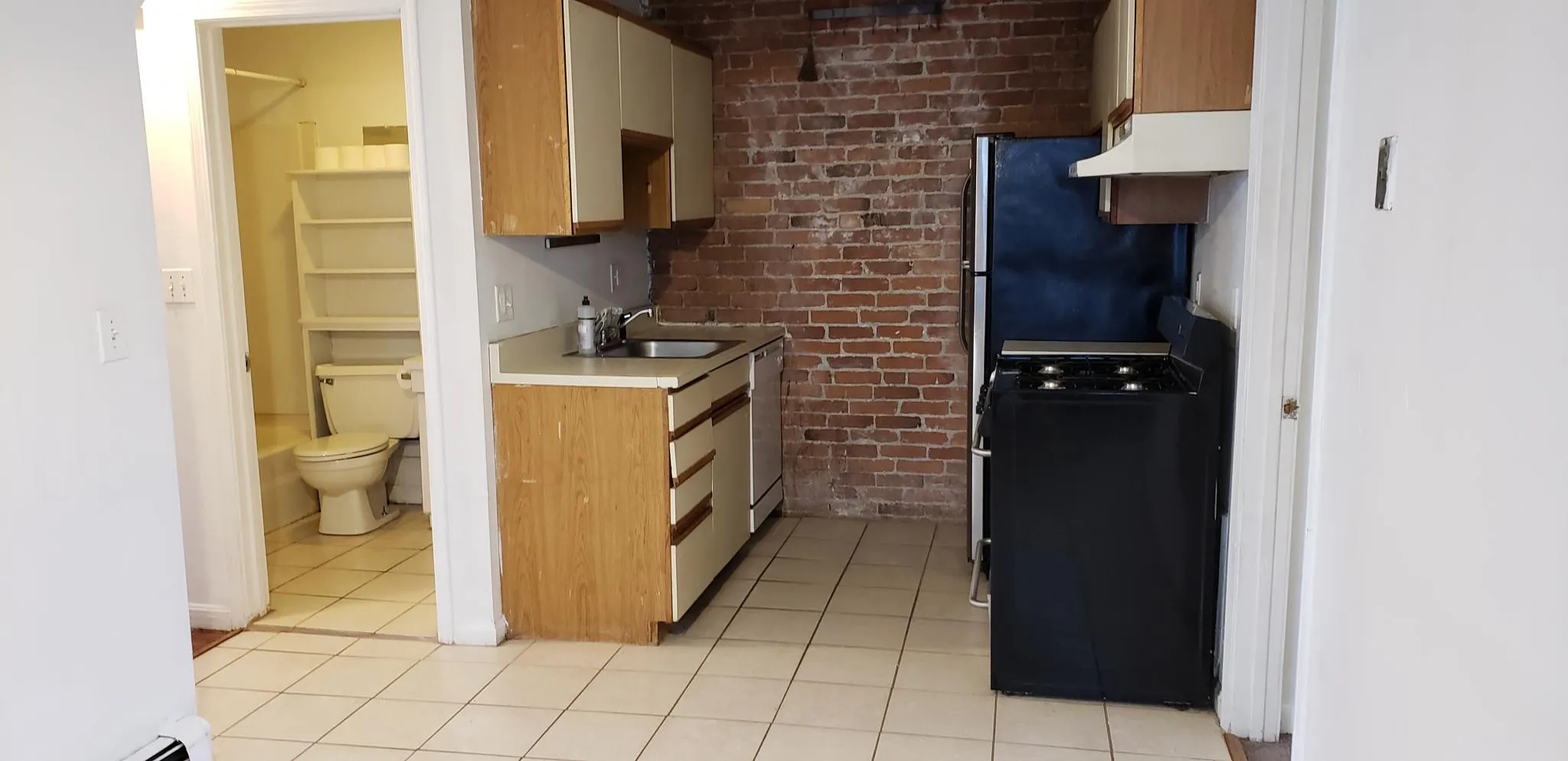 2 bed, 1 bath apartment for rent at 66 Murdock St Unit 1, Brighton — photo 8 of 15