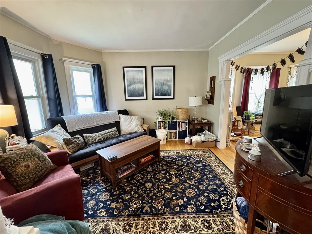 2 bed, 1 bath apartment for rent at 66 North St Unit 1, Somerville — photo 3 of 20