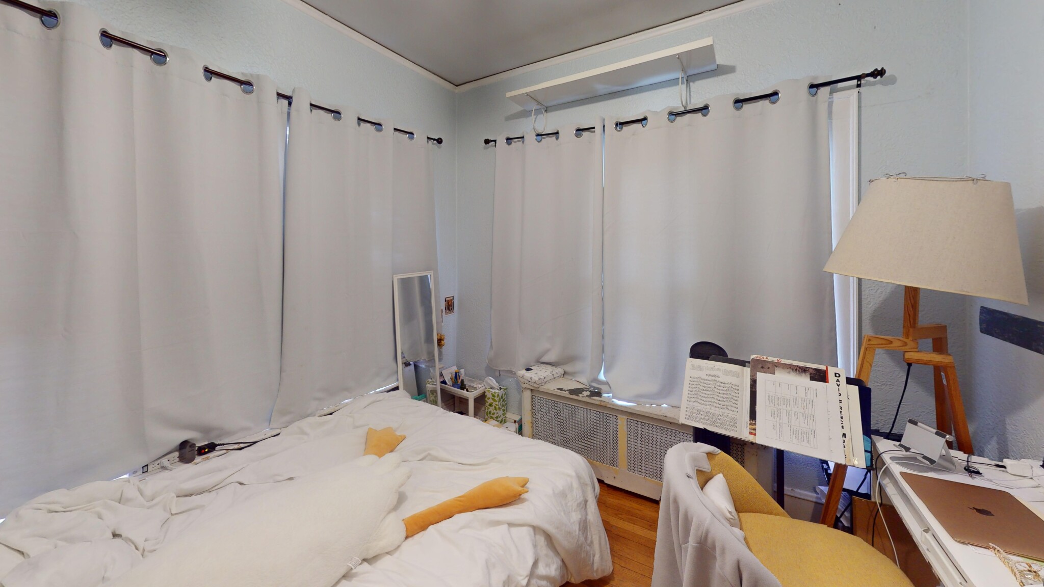 4 bed, 2 bath apartment for rent at 66 Nottinghill Rd Unit 2, Brighton — photo 17 of 19