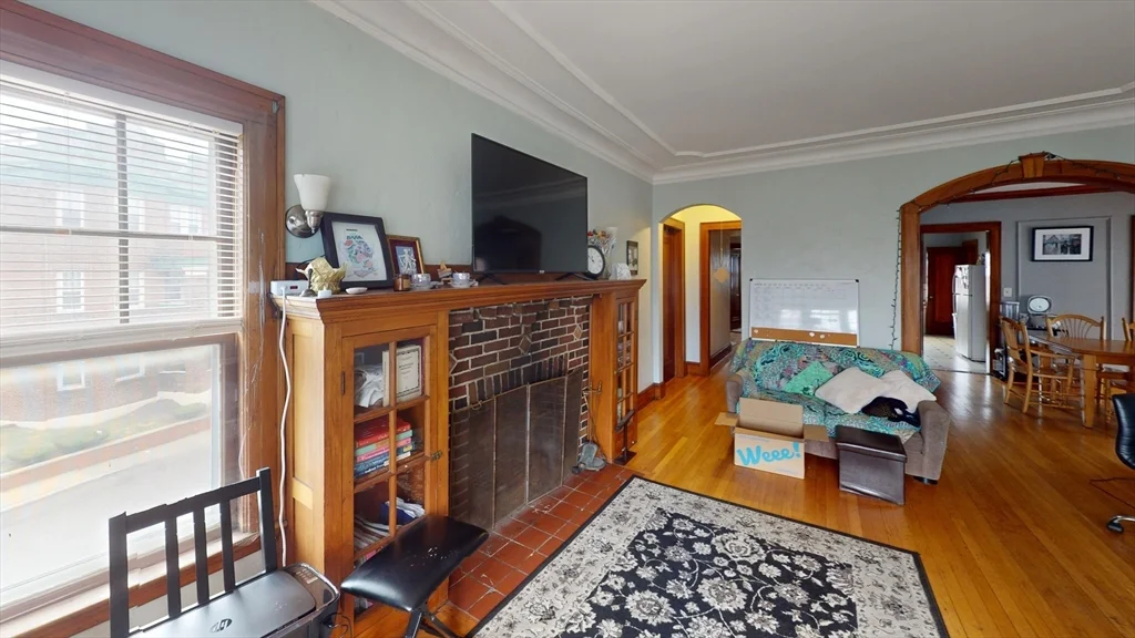 4 bed, 2 bath apartment for rent at 66 Nottinghill Unit 2, Brighton — photo 4 of 22
