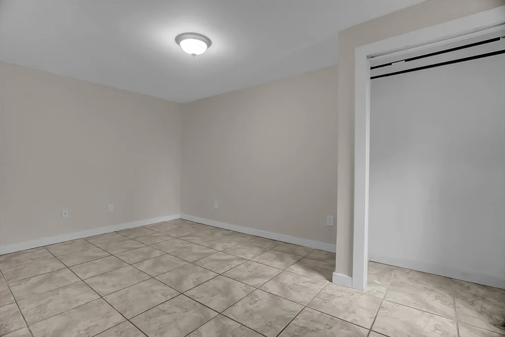 3 bed, 1 bath apartment for rent at 66 Pacific St Unit 1, Fitchburg — photo 5 of 13