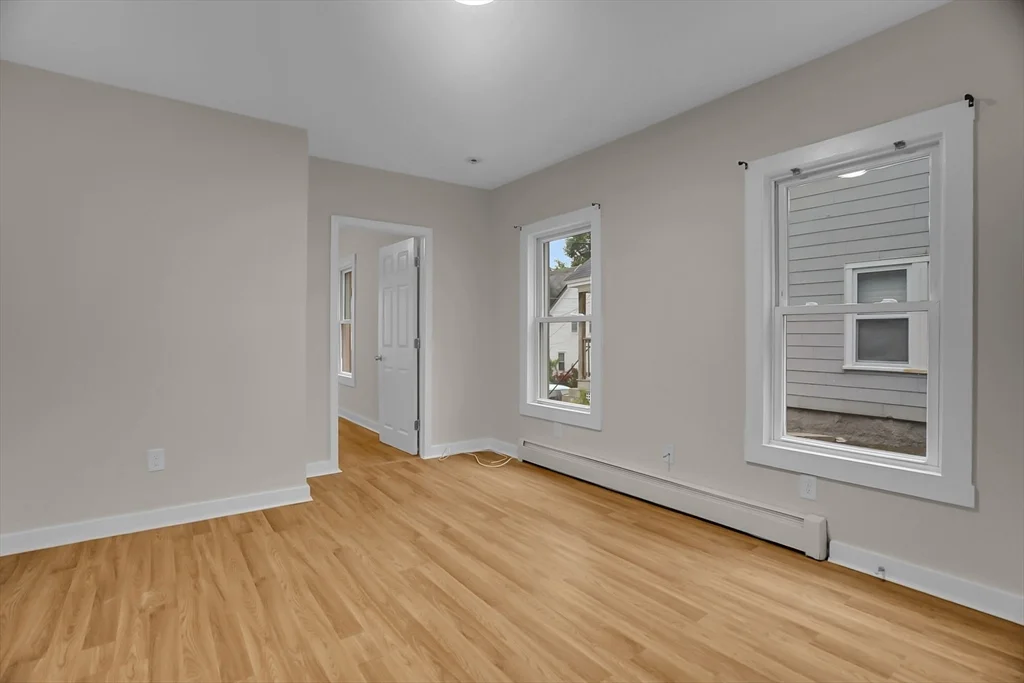 3 bed, 1 bath apartment for rent at 66 Pacific St Unit 1, Fitchburg — photo 4 of 13