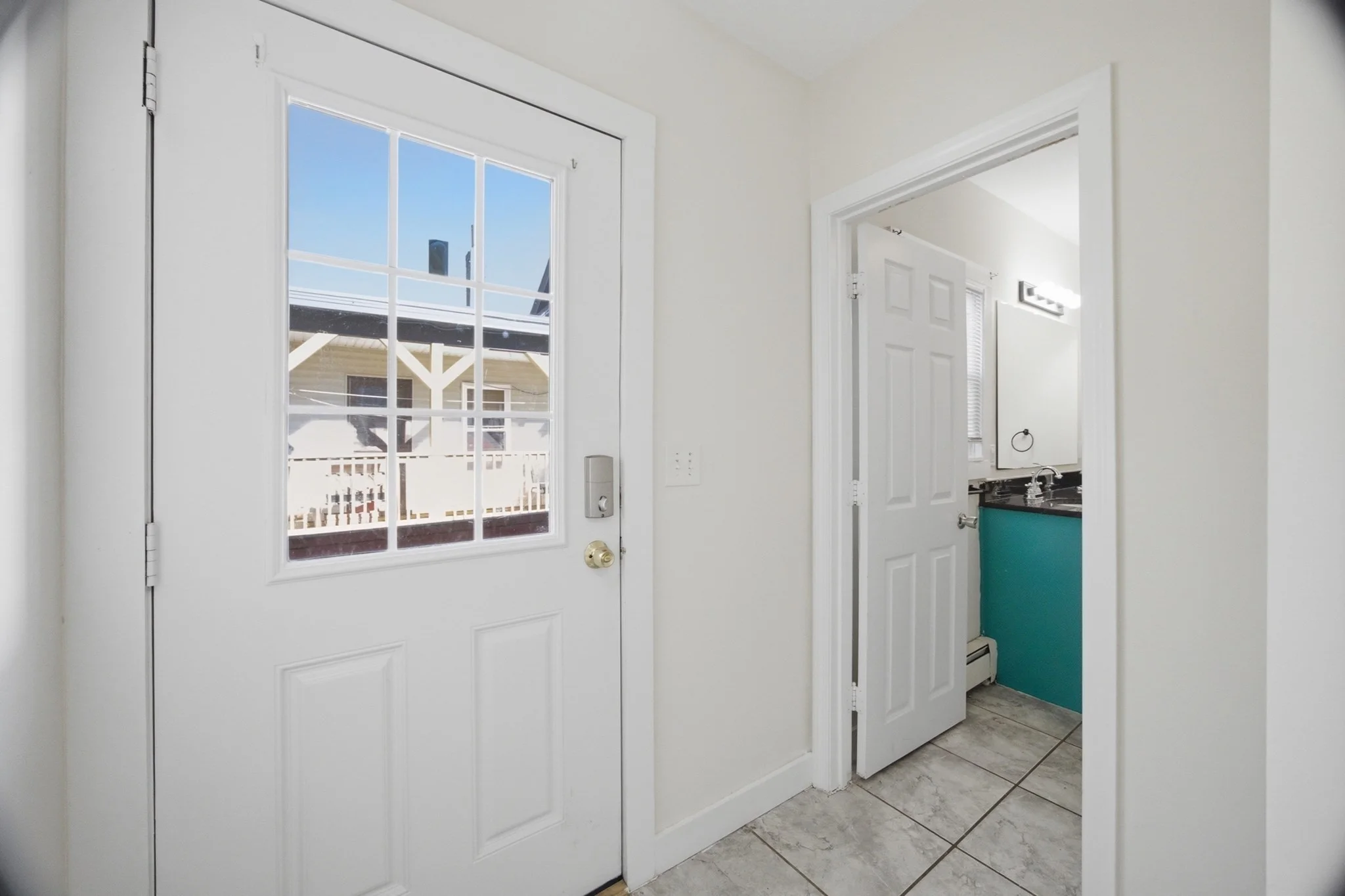 5 bed, 1 bath apartment for rent at 66 Pacific St Unit 2, Fitchburg — photo 9 of 36