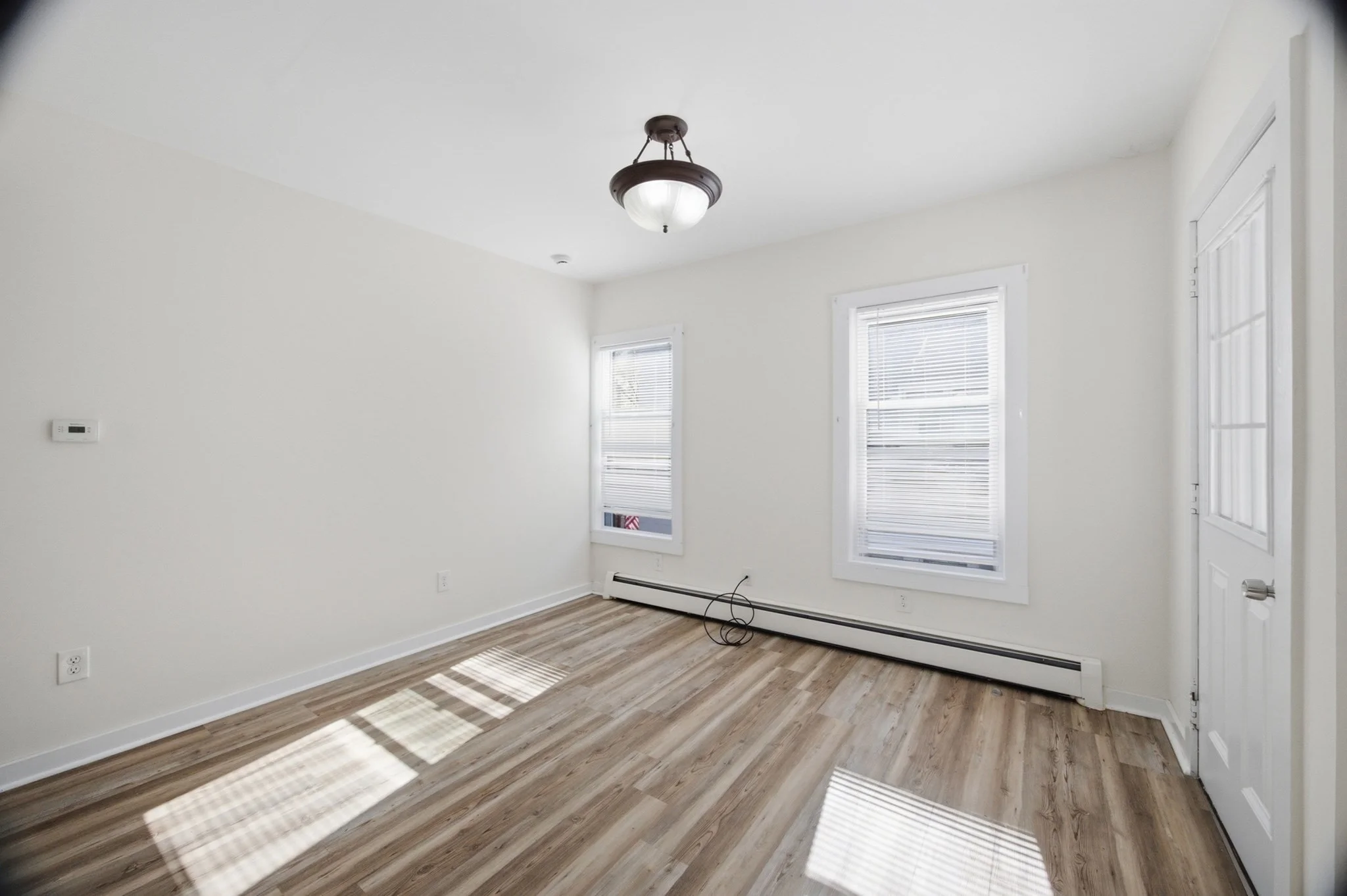 5 bed, 1 bath apartment for rent at 66 Pacific St Unit 2, Fitchburg — photo 32 of 36