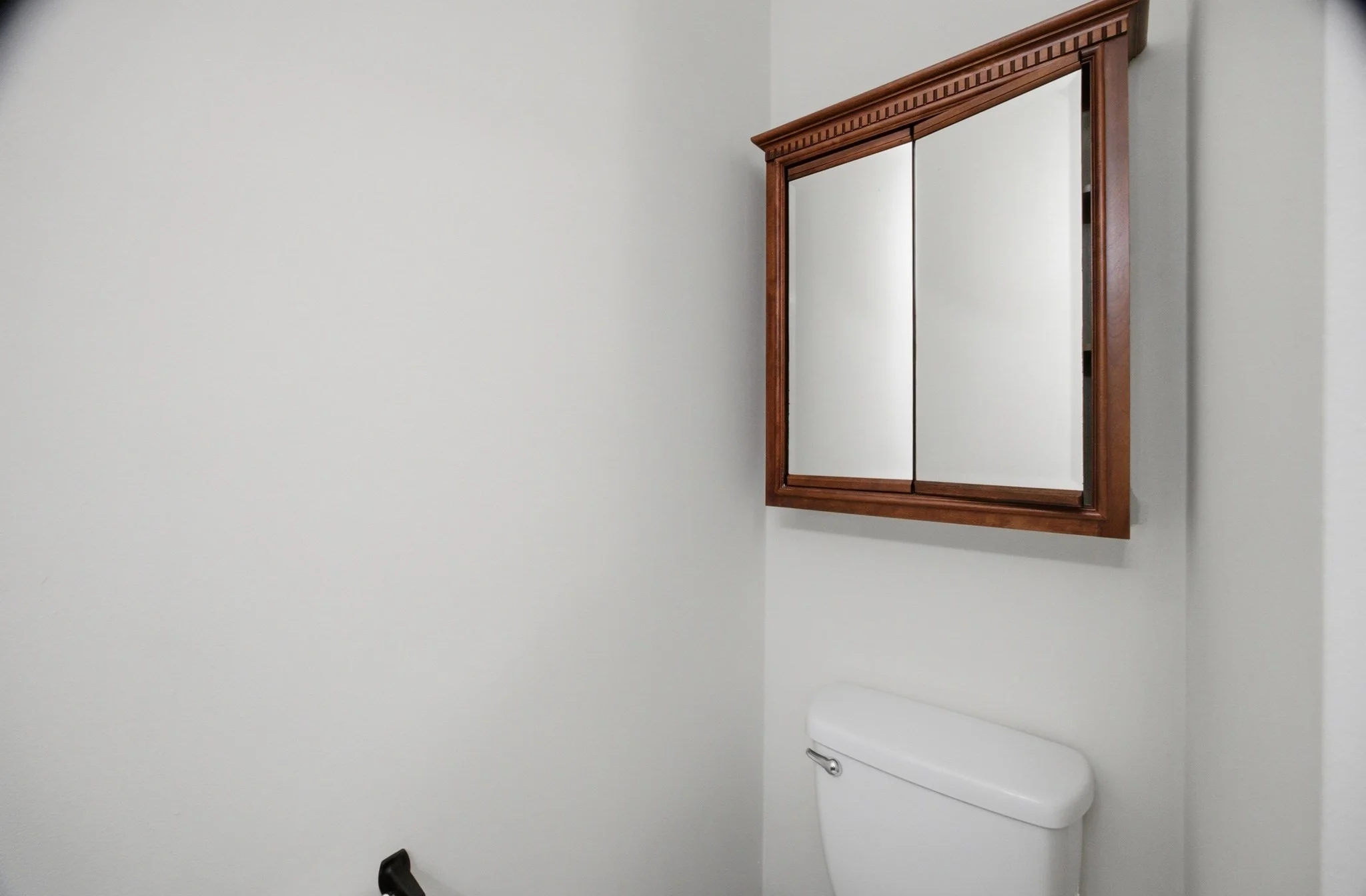 5 bed, 1 bath apartment for rent at 66 Pacific St Unit 2, Fitchburg — photo 6 of 36