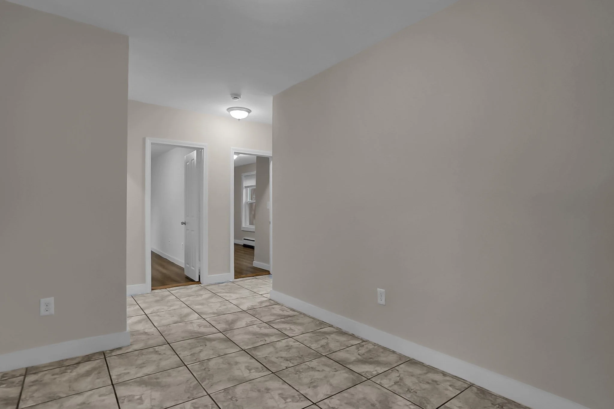 5 bed, 1 bath apartment for rent at 66 Pacific St Unit 2, Fitchburg — photo 8 of 19