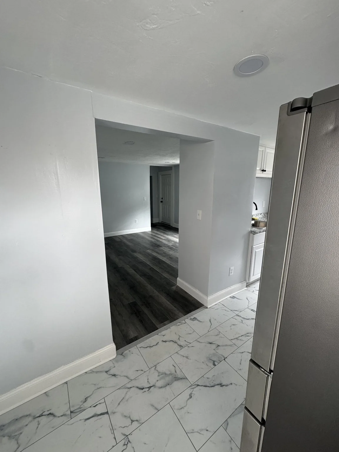 4 bed, 1 bath apartment for rent at 66 Pecker St Unit 2R, Haverhill — photo 4 of 13