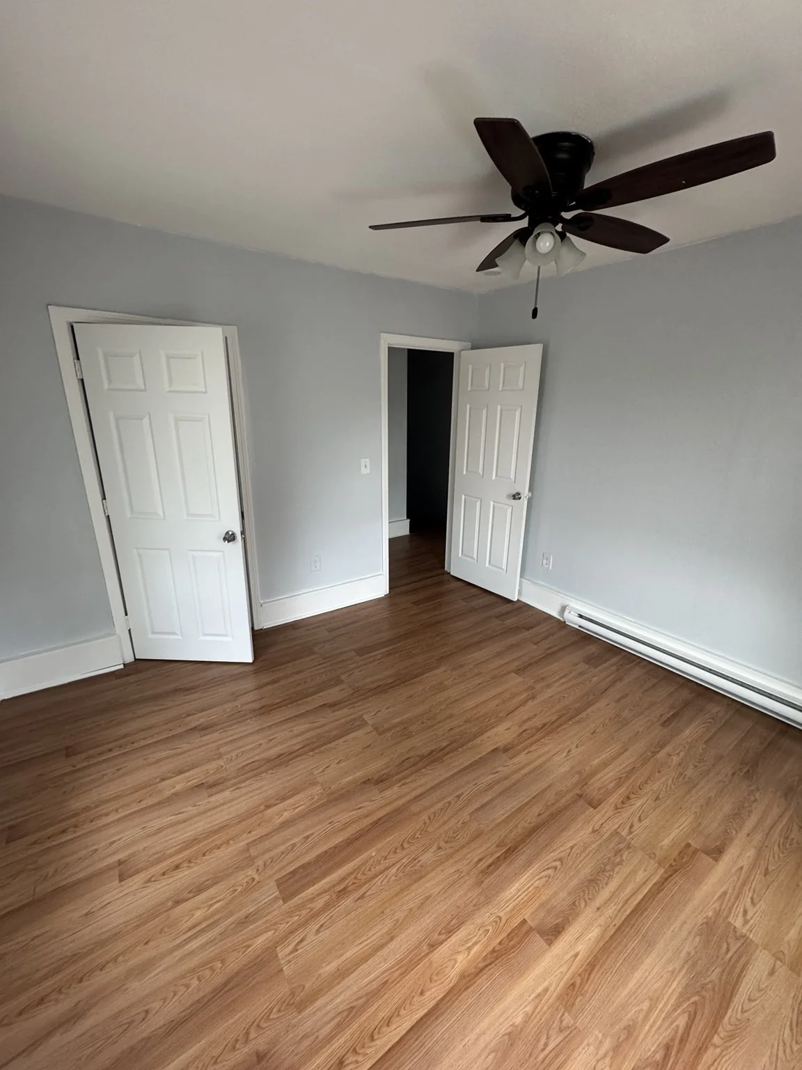 4 bed, 1 bath apartment for rent at 66 Pecker St Unit 2R, Haverhill — photo 12 of 13