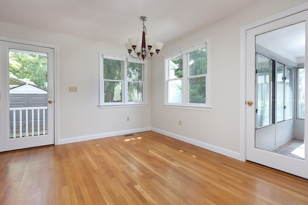 5 bed, 3 bath apartment for rent at 66 Pelham St, Newton Center — photo 4 of 5