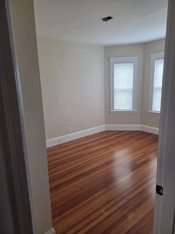 3 bed, 1 bath apartment for rent at 66 Percival St Unit 3, Dorchester — photo 10 of 16