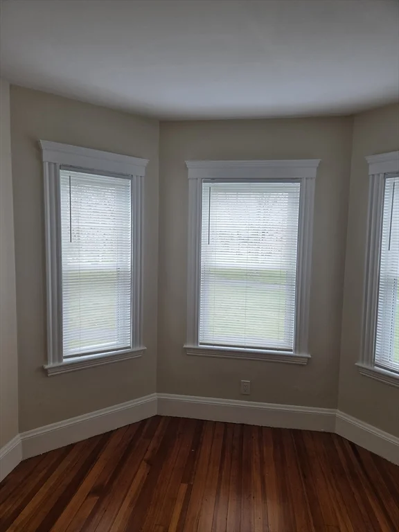 3 bed, 1 bath apartment for rent at 66 Percival St Unit 3, Dorchester — photo 8 of 16
