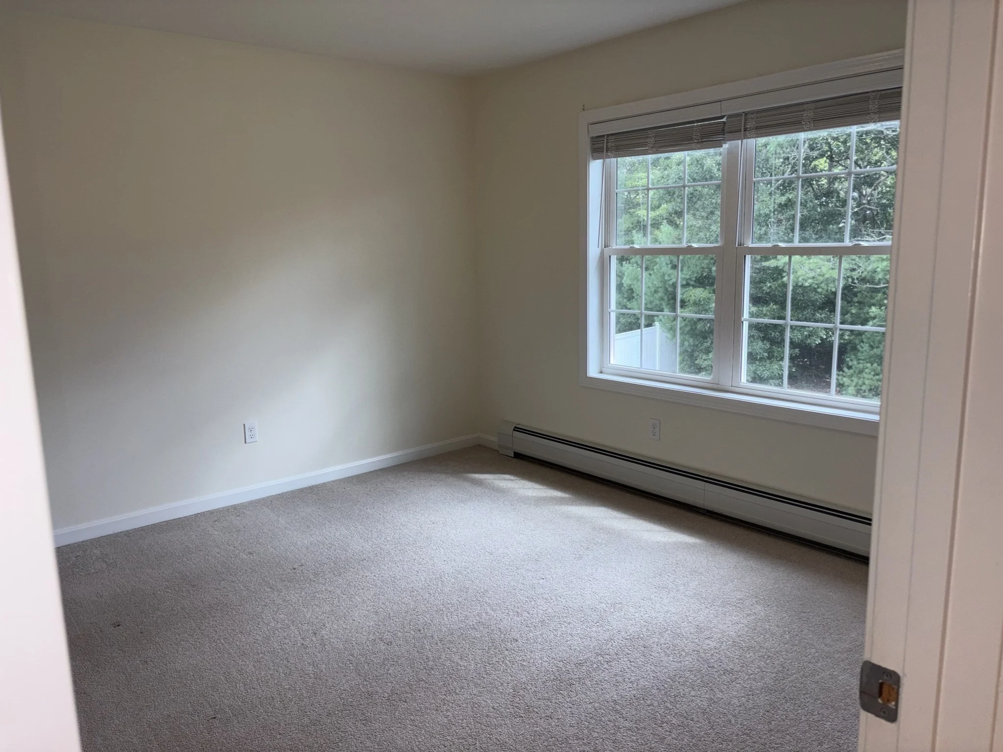 4 bed, 2 bath apartment for rent at 66 Pioneer Trl, Plymouth — photo 31 of 39