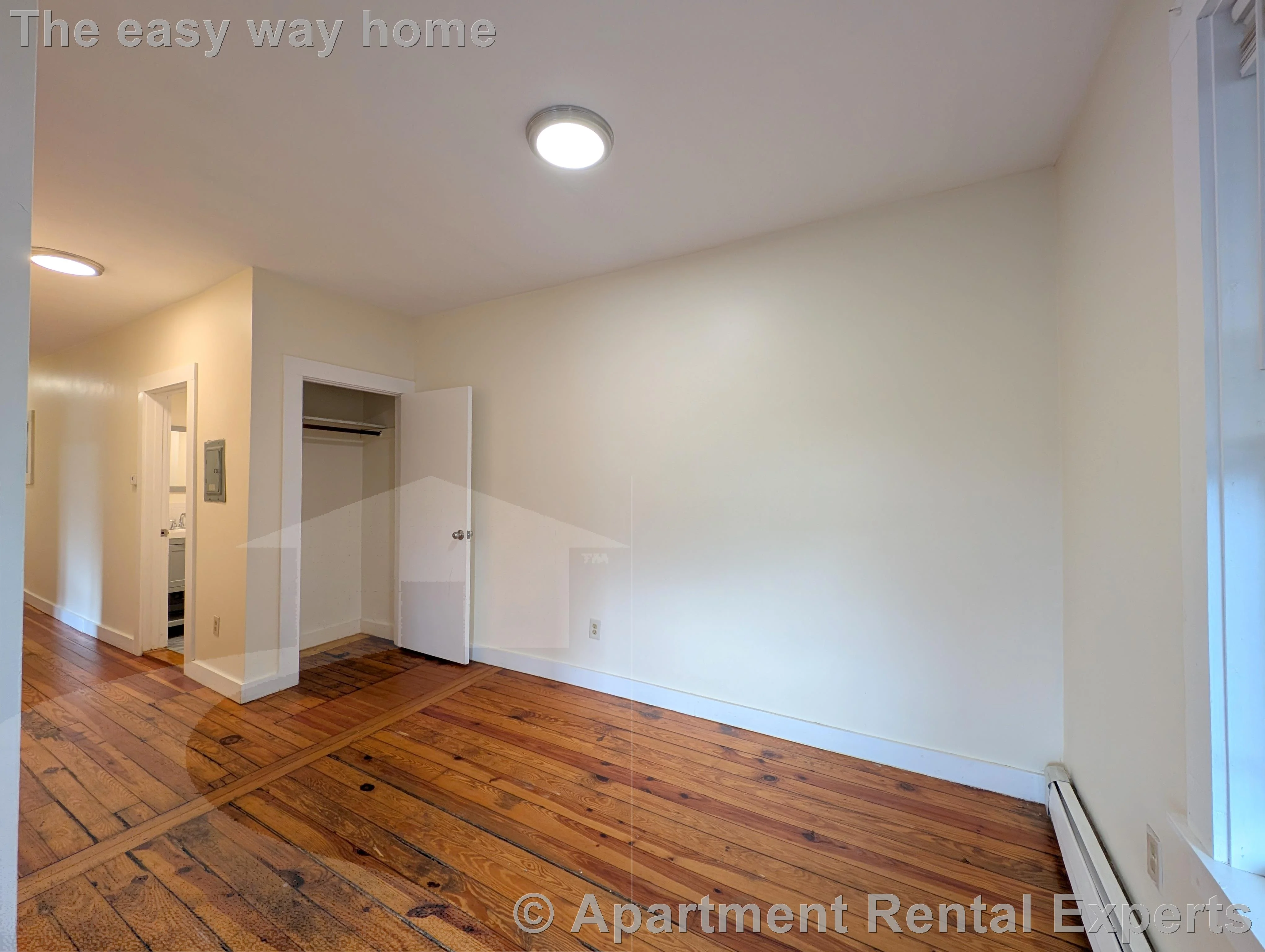 3 bed, 1 bath apartment for rent at 66 Pleasant St Unit 3, Central Square — photo 4 of 15