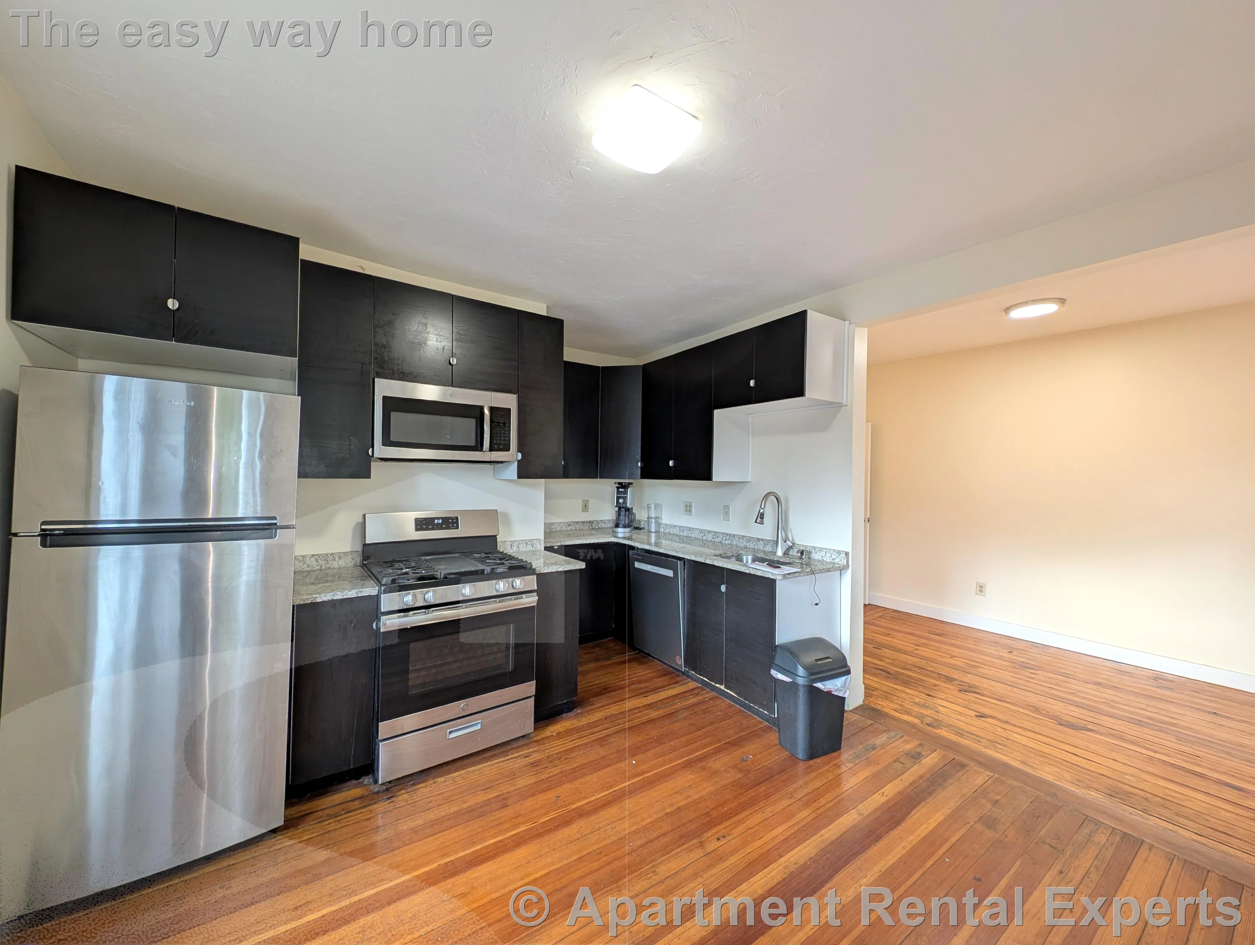 3 bed, 1 bath apartment for rent at 66 Pleasant St Unit 3, Central Square — photo 3 of 15