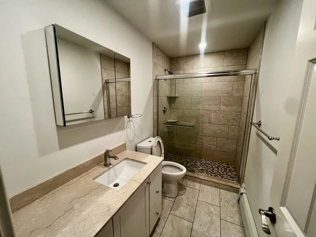 3 bed, 1 bath apartment for rent at 66 Proctor Ave Unit 3, Revere — photo 11 of 22