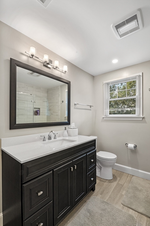 3 bed, 2 bath apartment for rent at 66 Prospect St Unit 1, Marblehead — photo 14 of 30