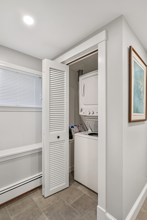 3 bed, 2 bath apartment for rent at 66 Prospect St Unit 1, Marblehead — photo 25 of 30