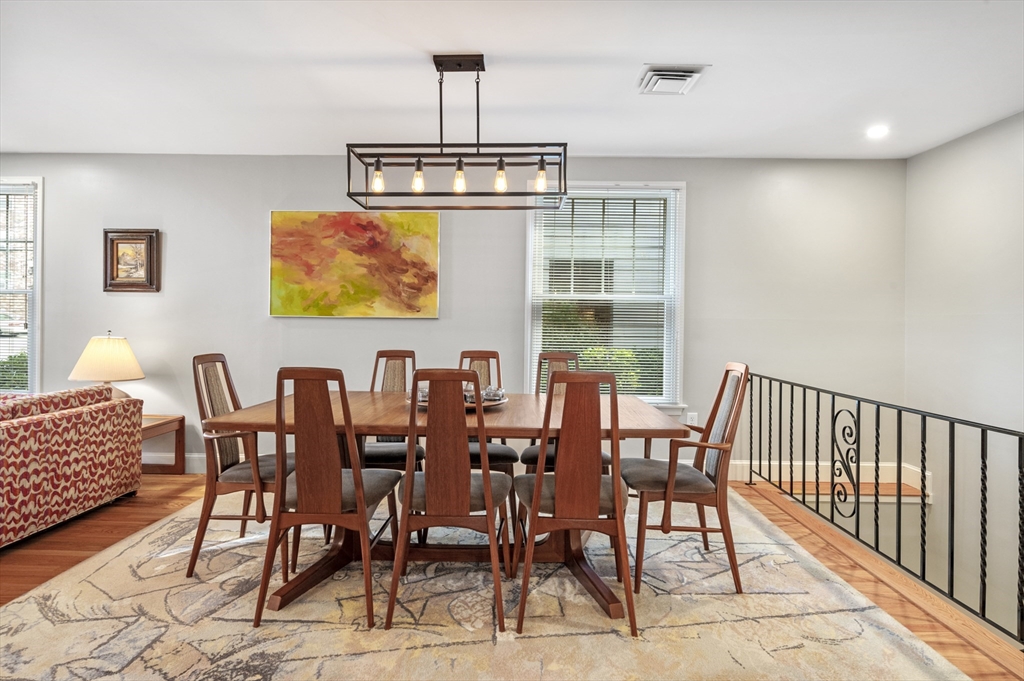 3 bed, 2 bath apartment for rent at 66 Prospect St Unit 1, Marblehead — photo 7 of 30