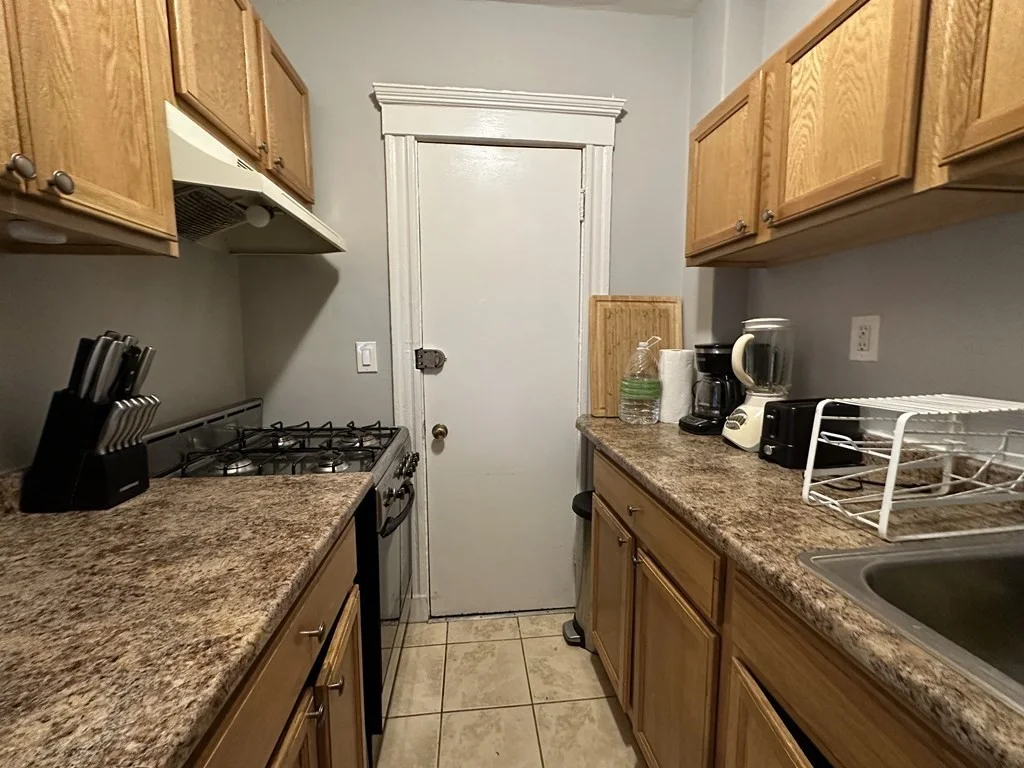1 bed, 1 bath apartment for rent at 66 Queensberry St Unit 1, Fenway — photo 12 of 16