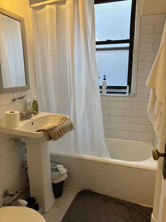 1 bed, 1 bath apartment for rent at 66 Queensberry St Unit 315, Fenway — photo 3 of 7