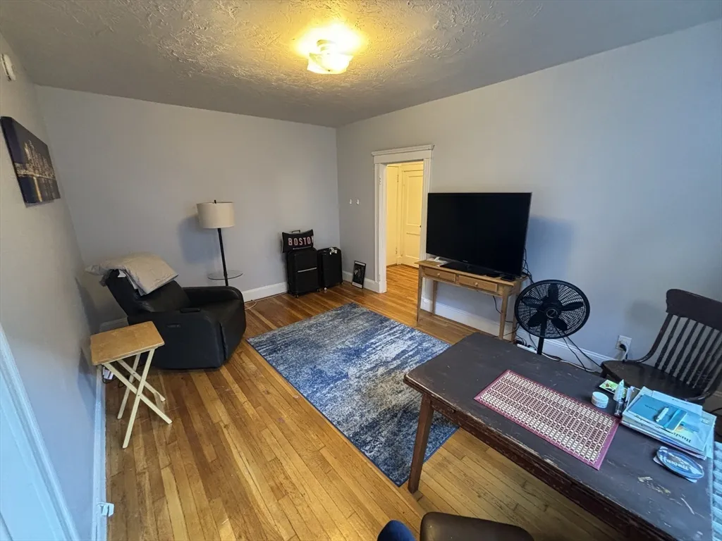 1 bed, 1 bath apartment for rent at 66 Queensberry St Unit 315, Fenway — photo 5 of 7