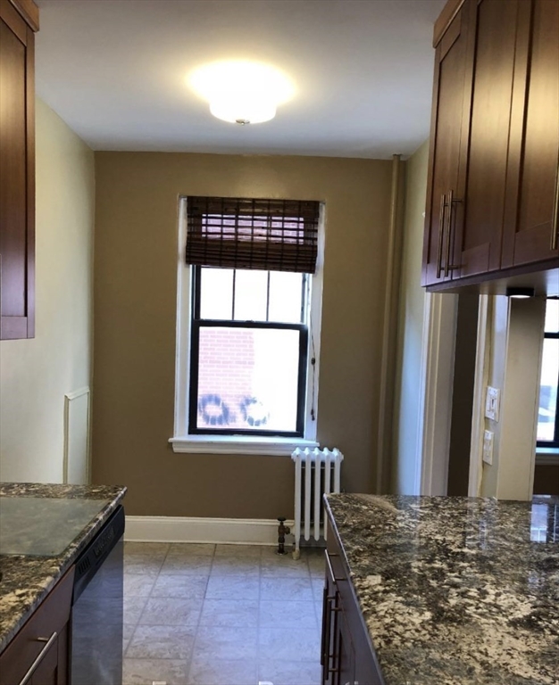 1 bed, 1 bath apartment for rent at 66 Queensberry St Unit 317, Fenway — photo 6 of 11