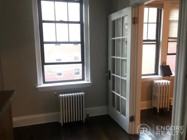 Studio bed, 1 bath apartment for rent at 66 Queensberry St Unit 416, Fenway — photo 3 of 13